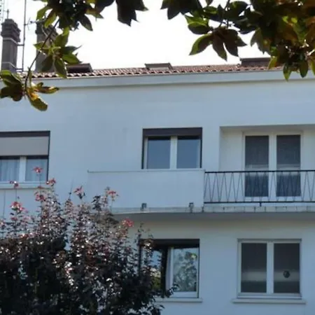 T3* Plage/gare/centre ~300m +box-auto +fibre/wifi *