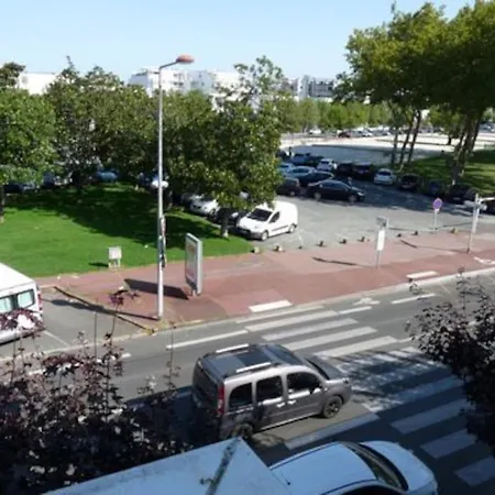 Lejlighed T3* Plage/gare/centre ~300m +box-auto +fibre/wifi Royan