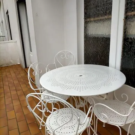 Lejlighed T3* Plage/gare/centre ~300m +box-auto +fibre/wifi *