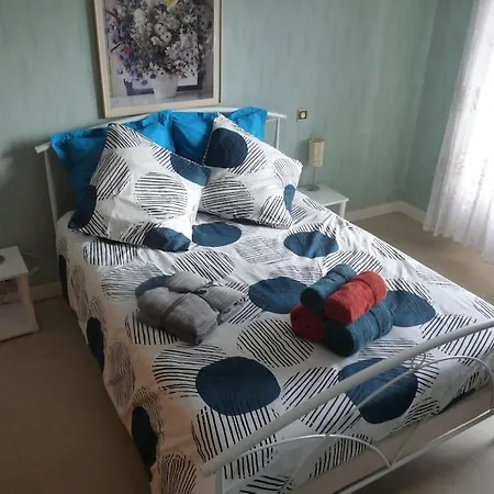 T3* Plage/gare/centre ~300m +box-auto +fibre/wifi *